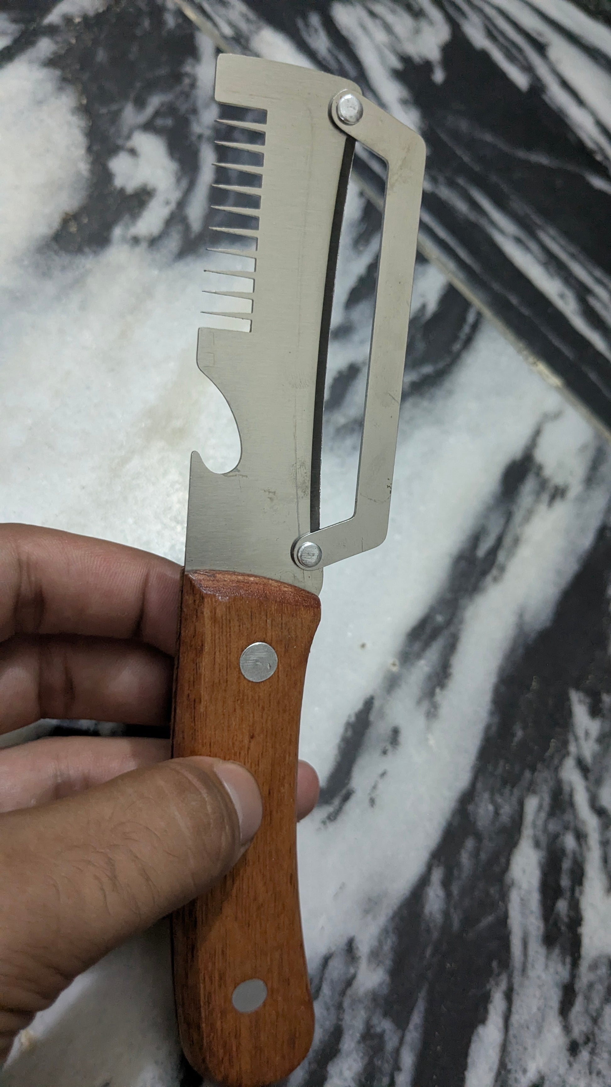 Multifunctional Ultra Sharp Vegetable Peeler & Cutter