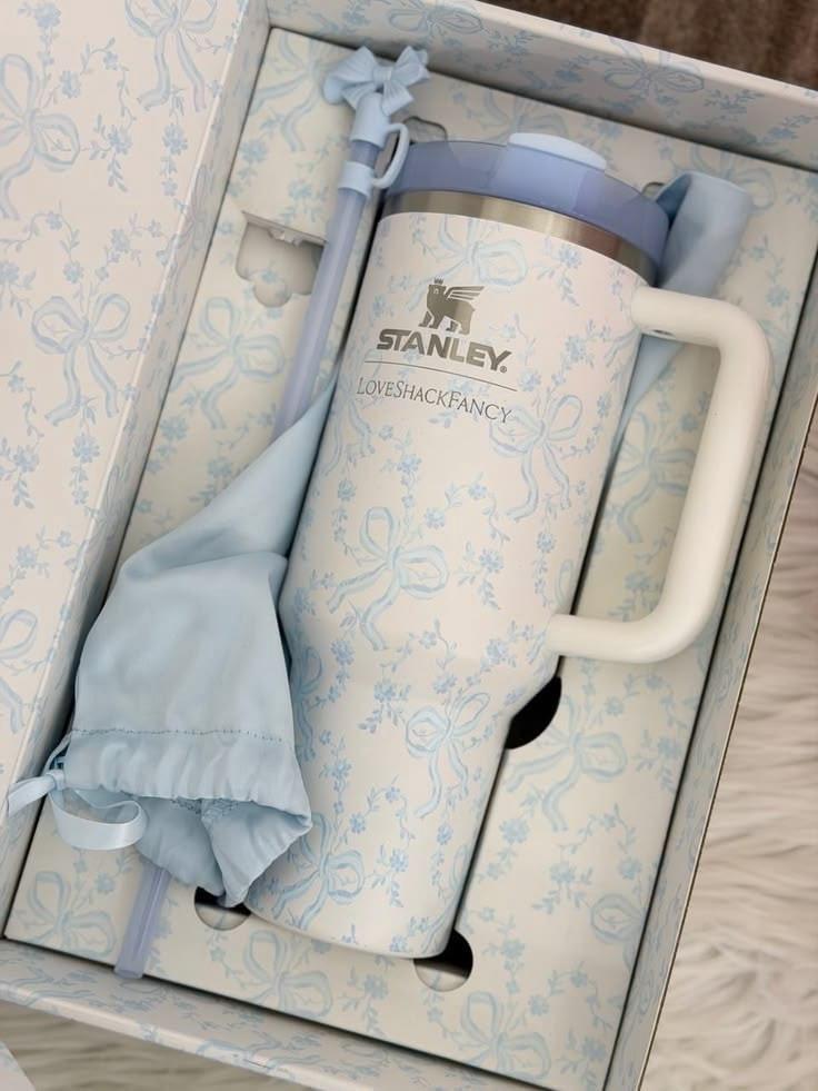 Stanley x LoveShackFancy Floral 40oz Quencher Tumbler with Handle – Original