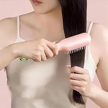 Self-Cleaning Hair Brush – Easy Detangling & Grooming